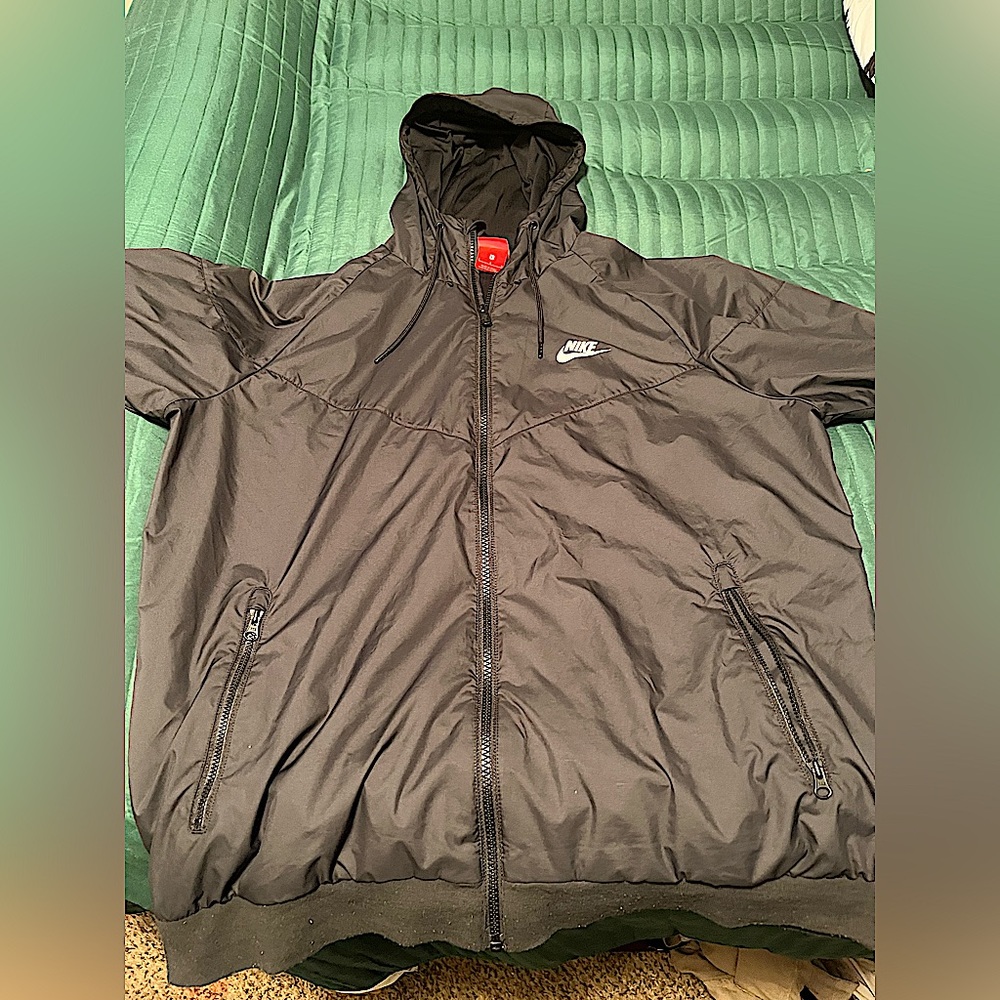 Nike windbreaker